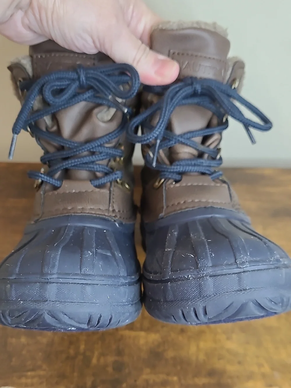 Nautica Brown & Navy Blue YARMUK Snow/Water Boots size 1